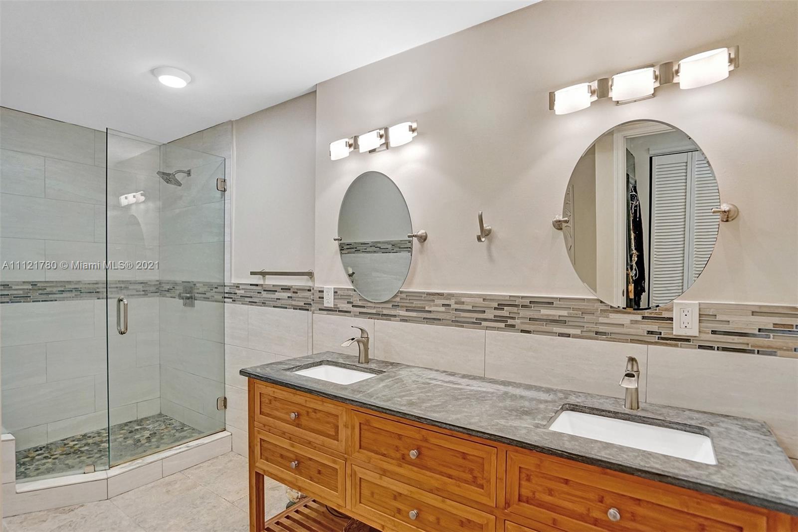 6482 Contempo Lane Boca Raton, FL 33433 - Photo 8 of 46 Gallery Image 8