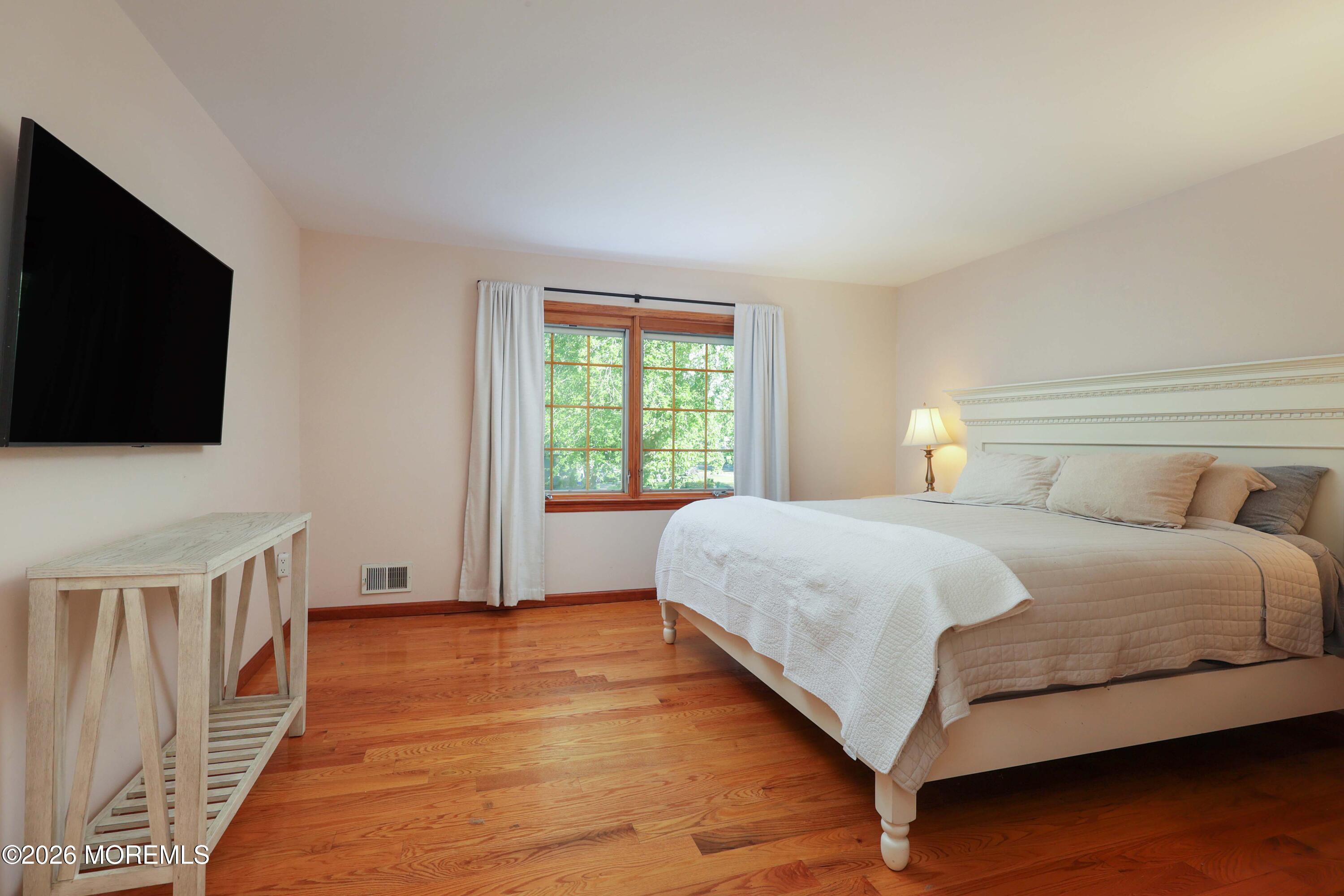 149 Ueland Road Red Bank, NJ 07701 - Photo 25 of 30 758A8716
