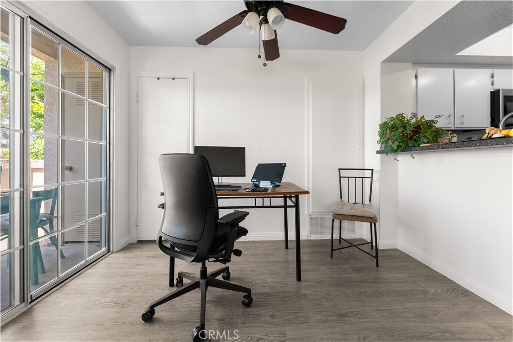 1245 Fitzgerald Road, Unit D Simi Valley, CA 93065 - Photo 4 of 18