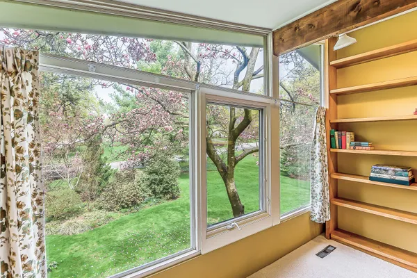 $1,390,000 | 1821 Sheridan Drive, Ann Arbor, MI 48104