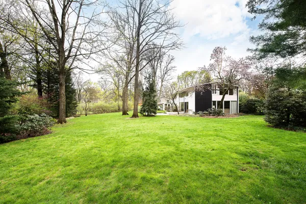 $1,390,000 | 1821 Sheridan Drive, Ann Arbor, MI 48104