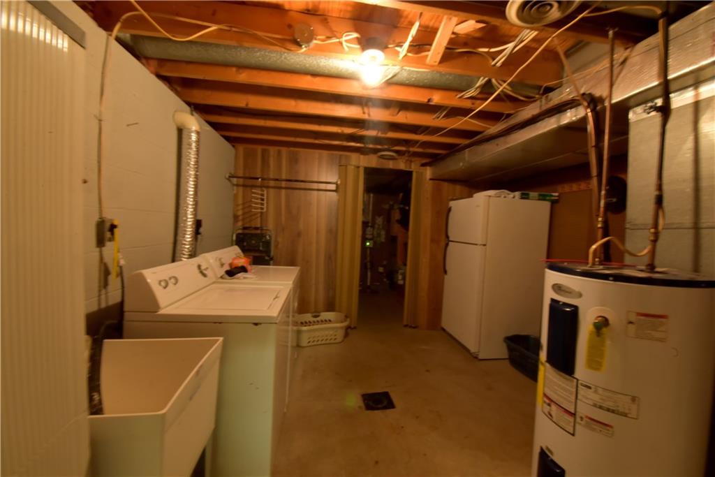 401 Malone Ridge Road Washington, PA 15301 - Photo 18 of 23 Lower Level Laundry room 12x11