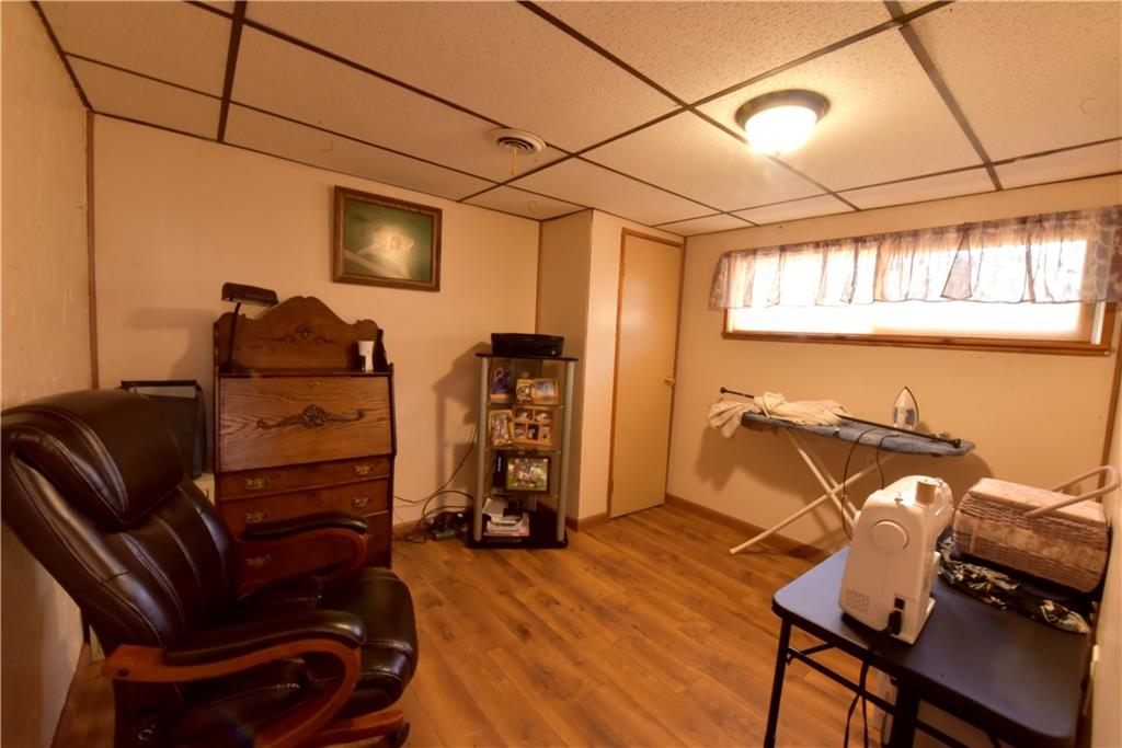 401 Malone Ridge Road Washington, PA 15301 - Photo 23 of 23 Den 11x9 or whatever room?