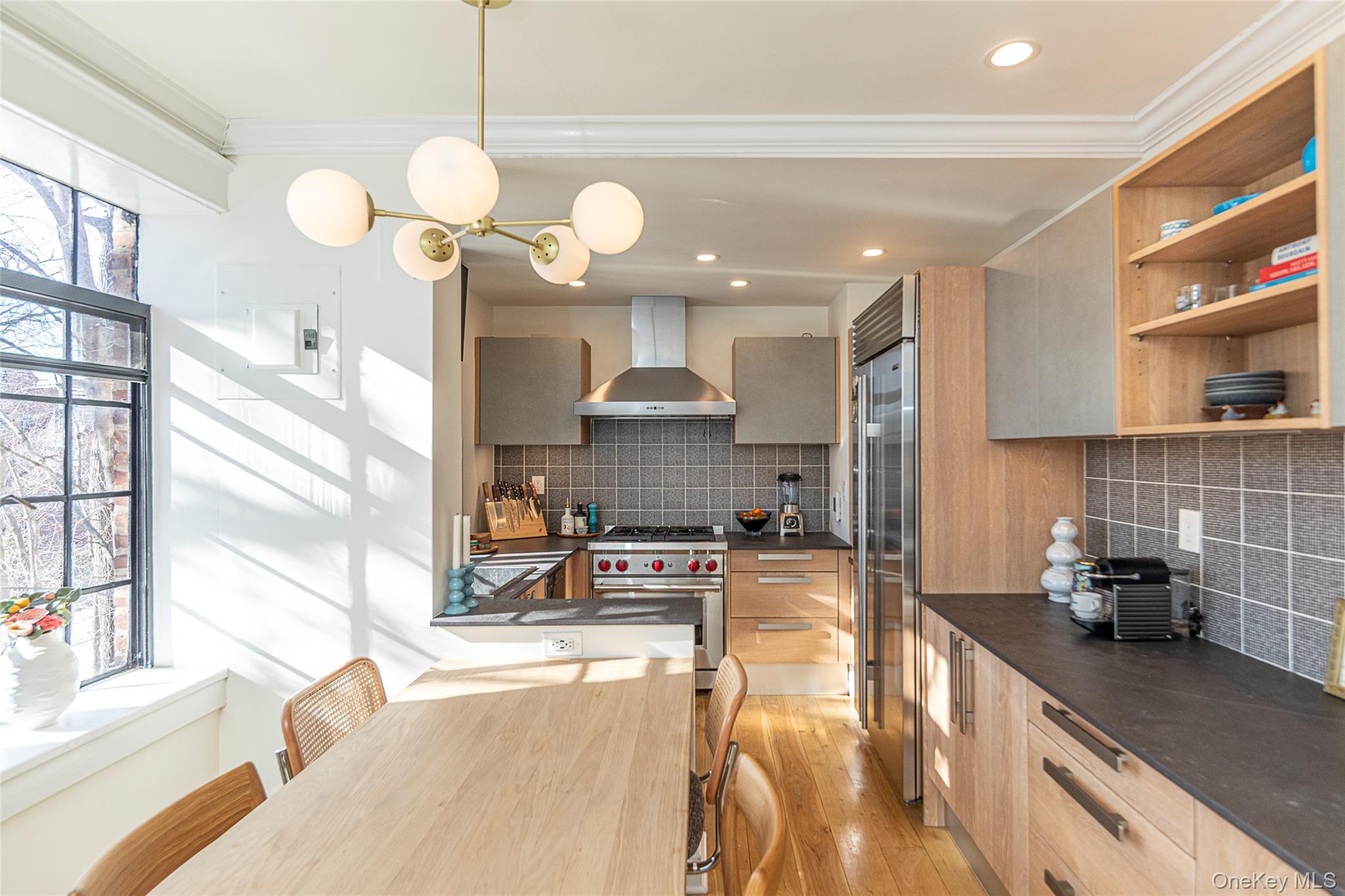 48 Sagamore Road, Unit 23 Bronxville, NY 10708 - Photo 5 of 21