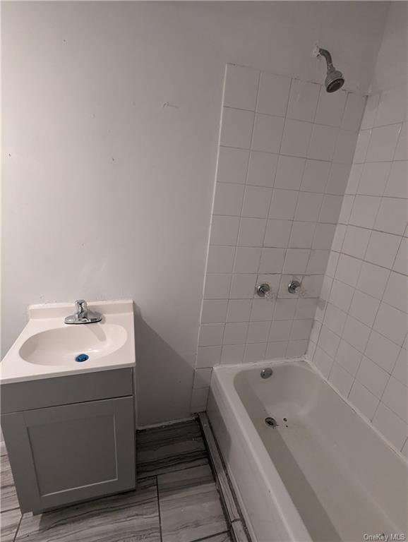 175 South William Street Newburgh, NY 12550 - Photo 7 of 9