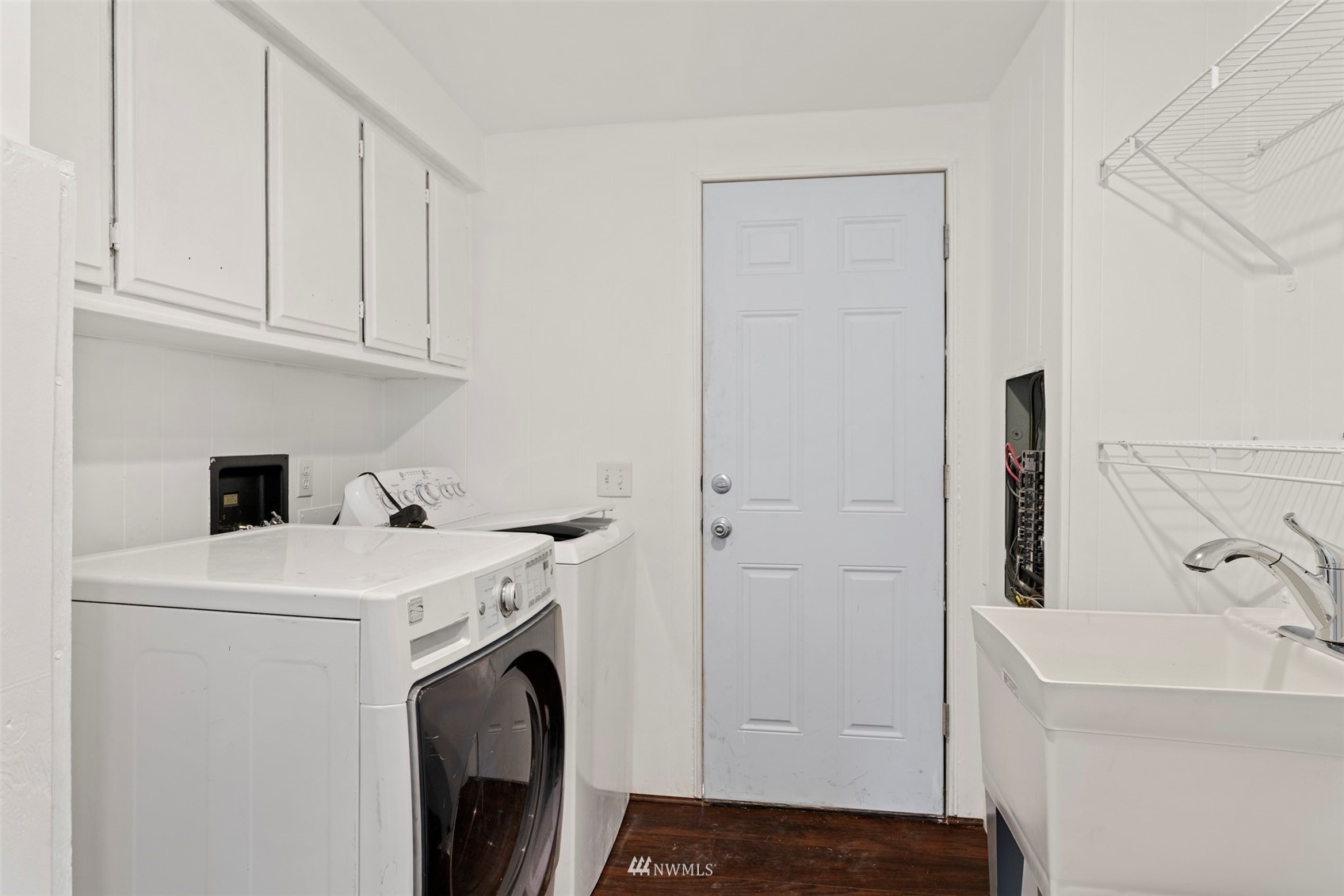 11515 162nd Avenue Southeast Renton, WA 98059 - Photo 17 of 25
