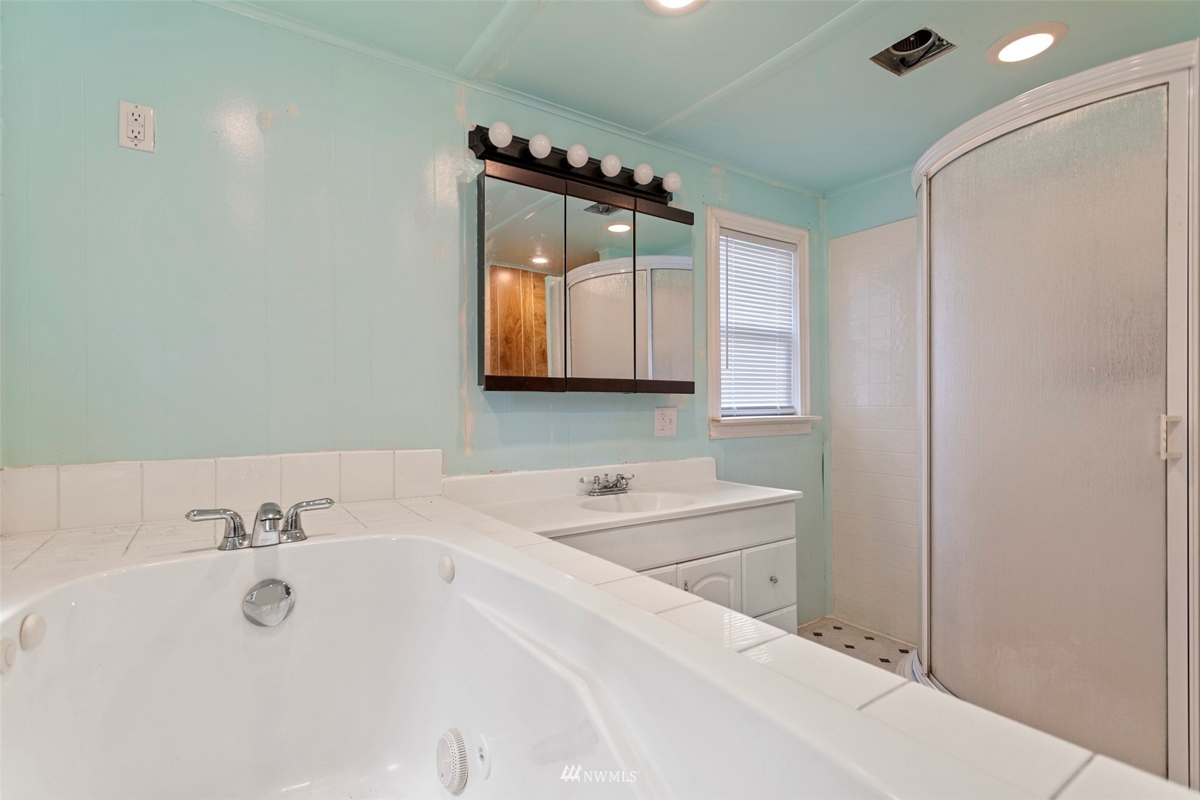 11515 162nd Avenue Southeast Renton, WA 98059 - Photo 22 of 25