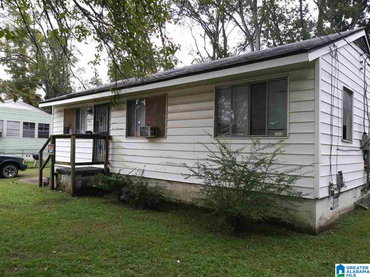 741 30th Place Southwest Birmingham, AL 35211 - Photo 1 of 2