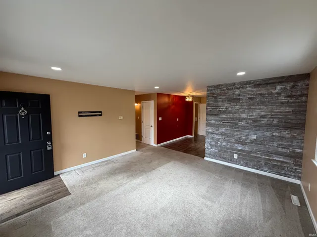 $259,900 | 1812 Circle Drive, Bedford, IN 47421