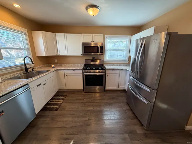 $269,900 | 1812 Circle Drive, Bedford, IN 47421