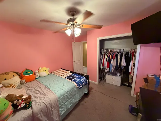 $269,900 | 1812 Circle Drive, Bedford, IN 47421