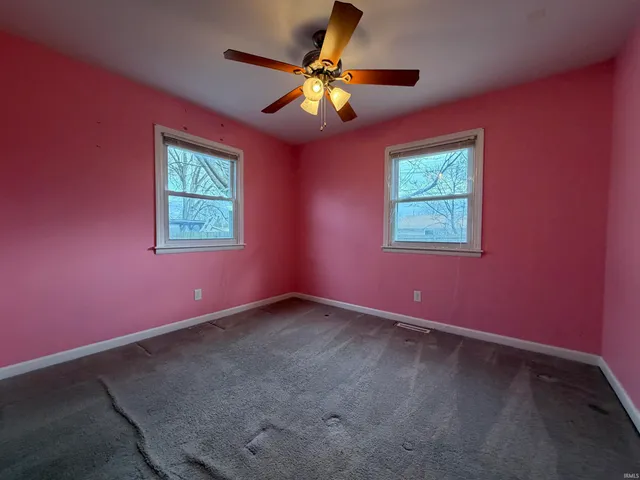 $259,900 | 1812 Circle Drive, Bedford, IN 47421