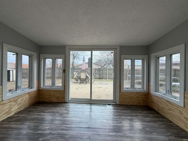 $259,900 | 1812 Circle Drive, Bedford, IN 47421