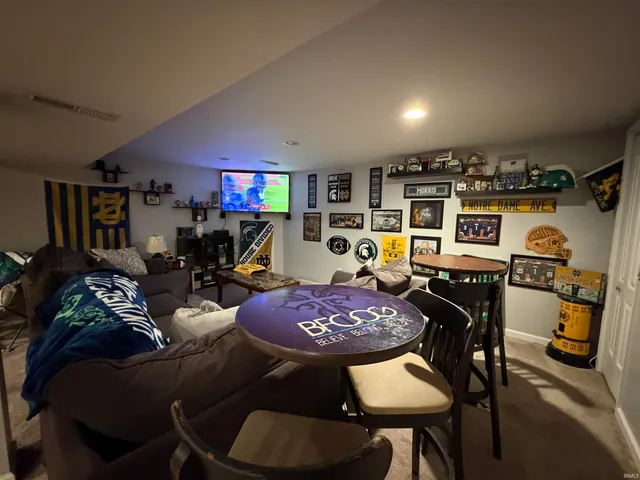 $269,900 | 1812 Circle Drive, Bedford, IN 47421