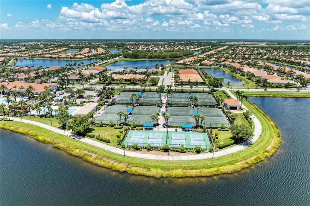 13825 RINUCCIO Street Venice, FL 34293 - Photo 55 of 99