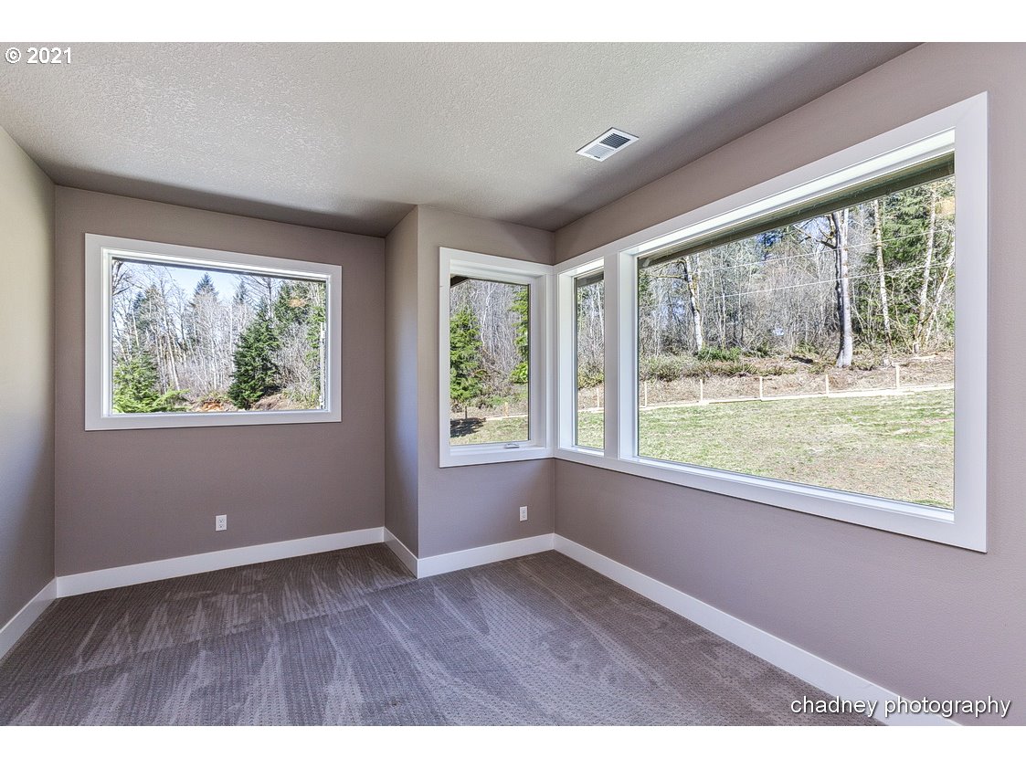 8221 Southeast Groce Road Corbett, OR 97019 - Photo 25 of 32