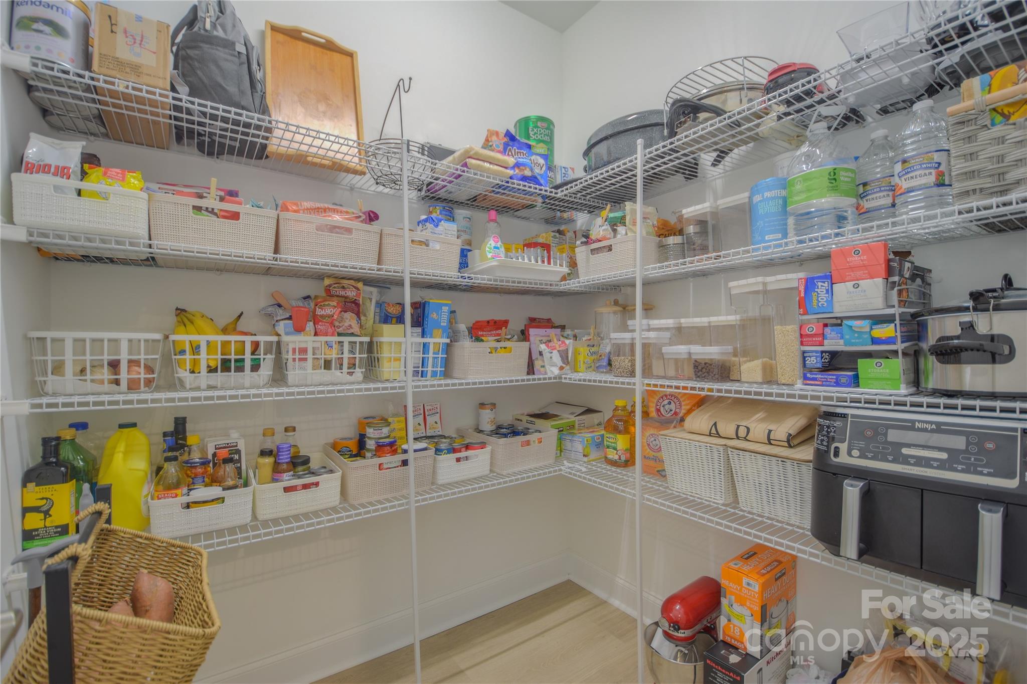 15216 Shallow Ridge Road Charlotte, NC 28278 - Photo 17 of 46 Gallery Image 17