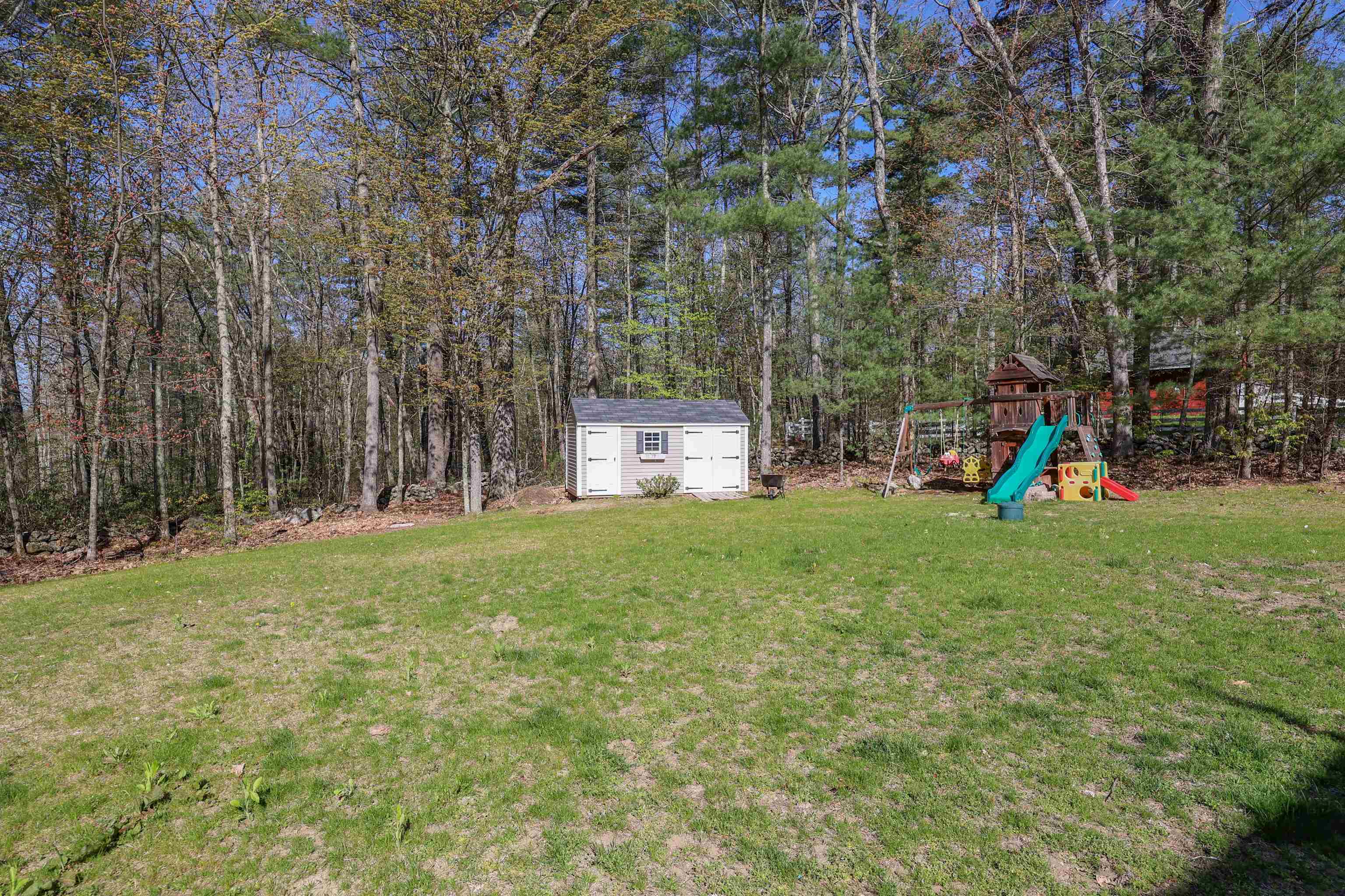 15 Gilson Road Brookline, NH 03033 - Photo 31 of 33