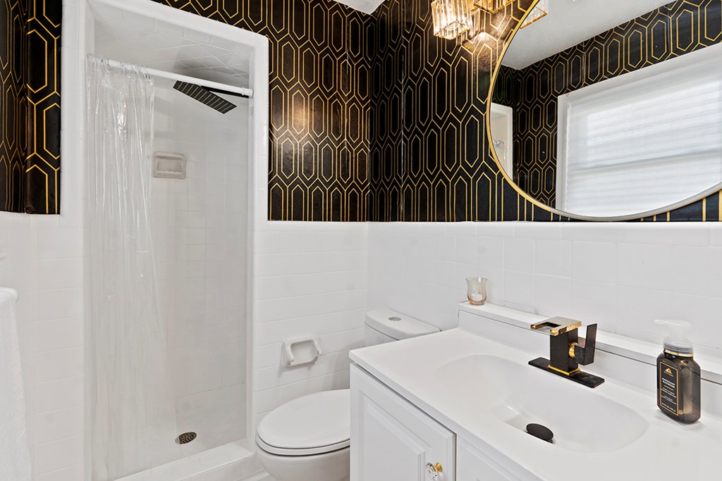 302 Lake Forest Road Greenwood, SC 29649 - Photo 17 of 25 Gallery Image 17