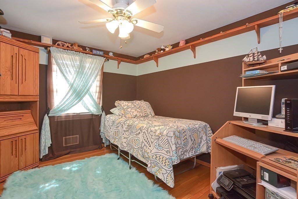 671 Regan Road Somerset, MA 02726 - Photo 15 of 34 Gallery Image 15