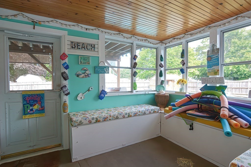 671 Regan Road Somerset, MA 02726 - Photo 31 of 34 Gallery Image 31