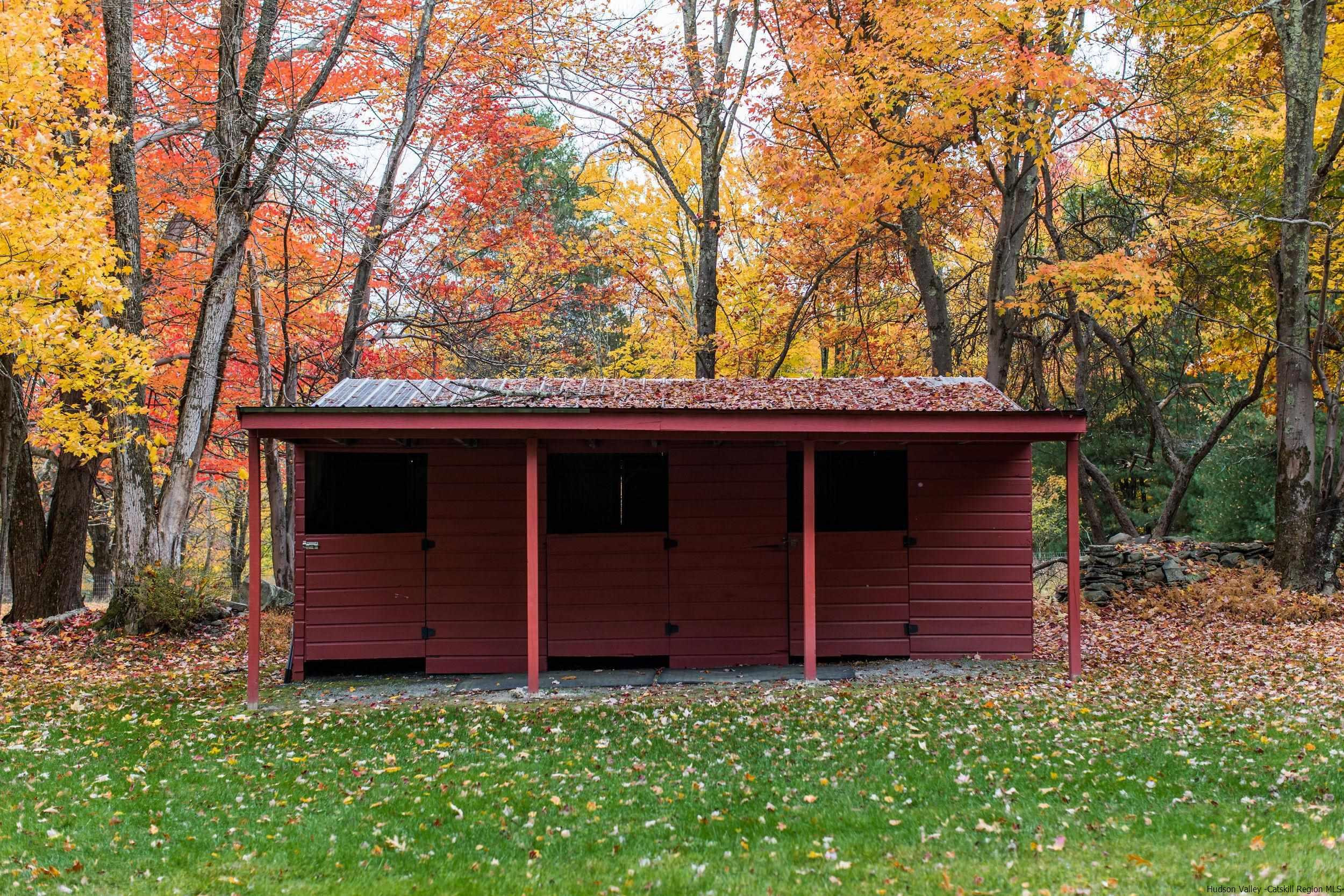 30 Old Farm Road Stone Ridge, NY 12484 - Photo 26 of 30 a view of a small barn