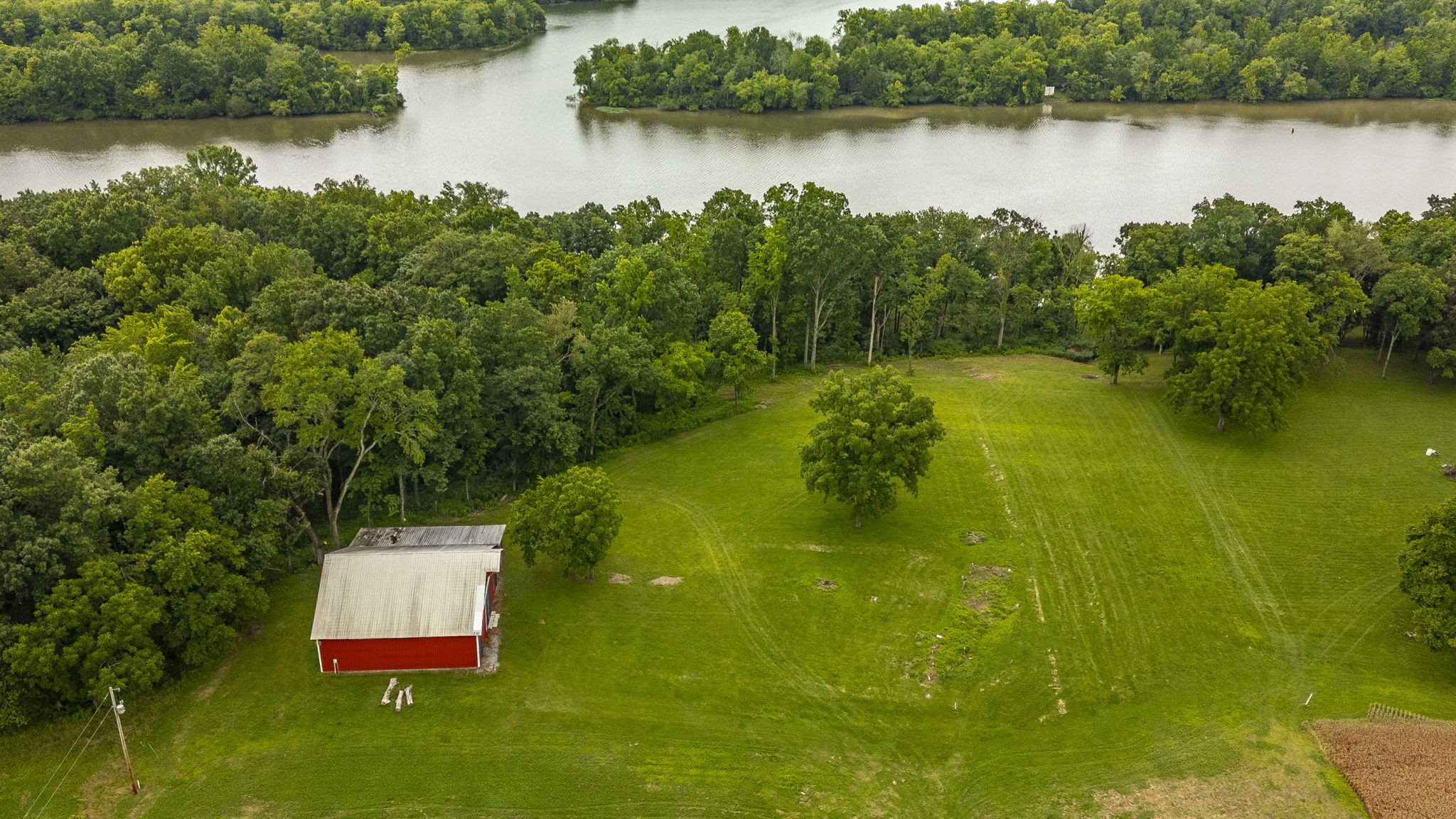 1113 East Robertson Road Castalian Springs, TN 37031 - Photo 14 of 56