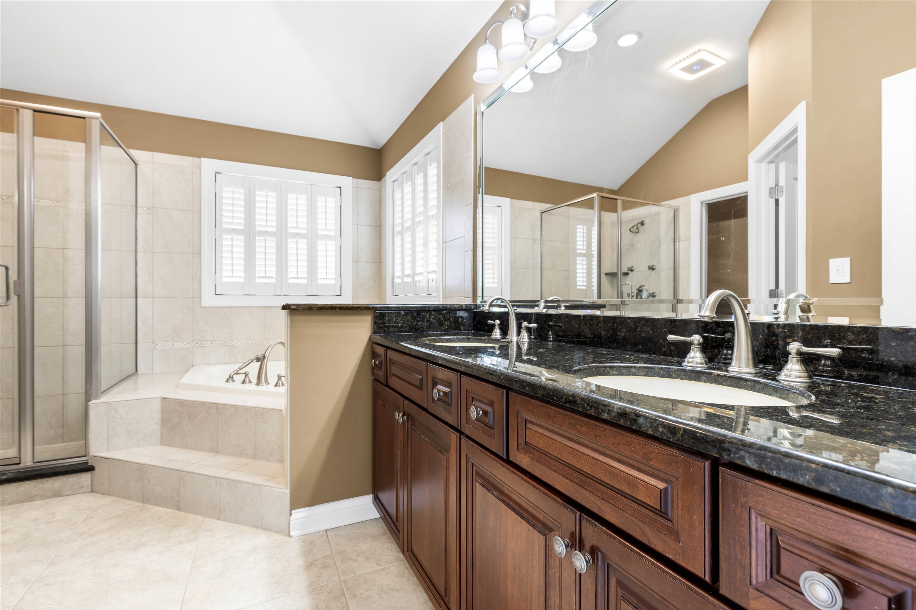 7105 West Ridge Lane Cherry Valley, IL 61016 - Photo 12 of 27 Gallery Image 12