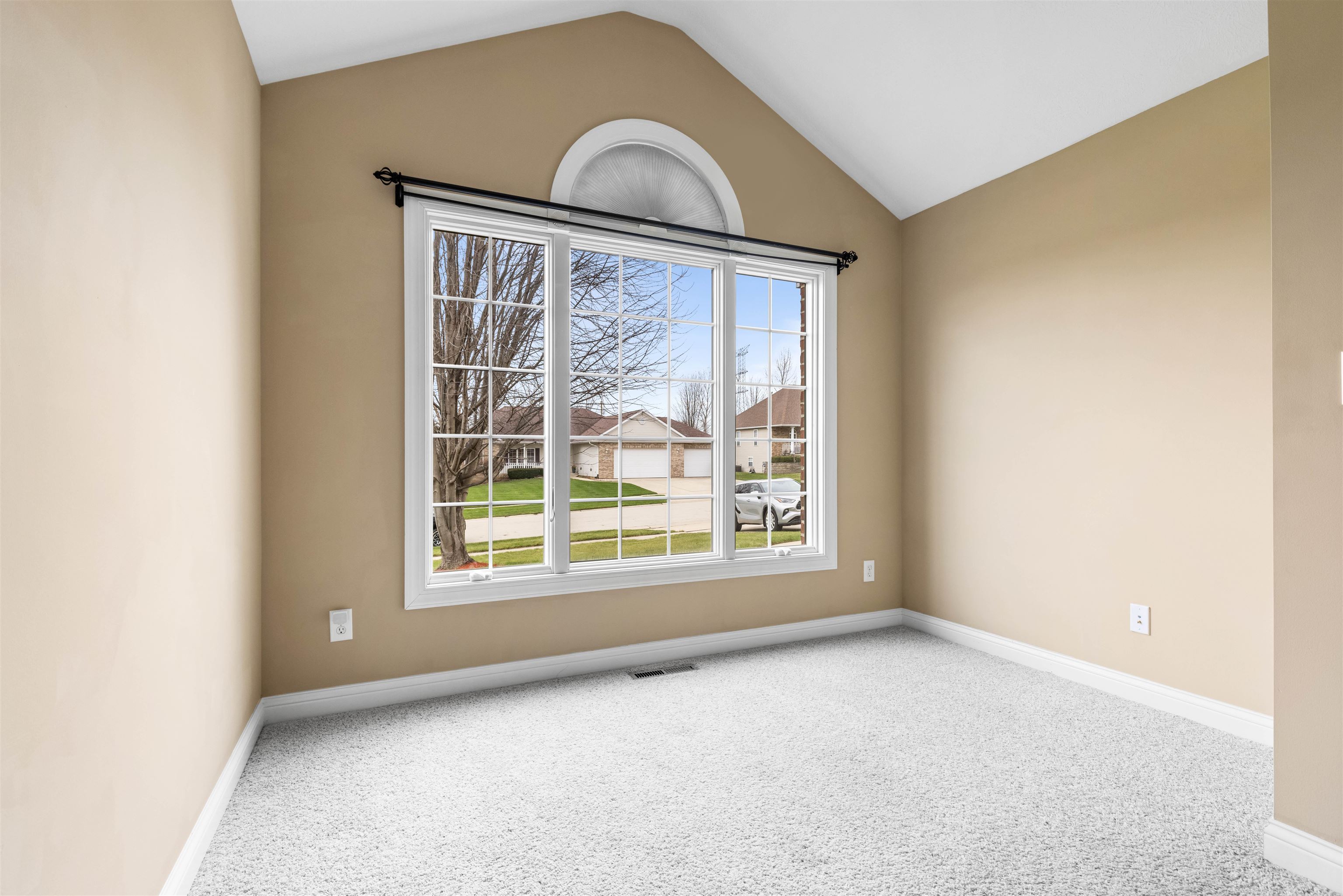 7105 West Ridge Lane Cherry Valley, IL 61016 - Photo 13 of 27 Gallery Image 13