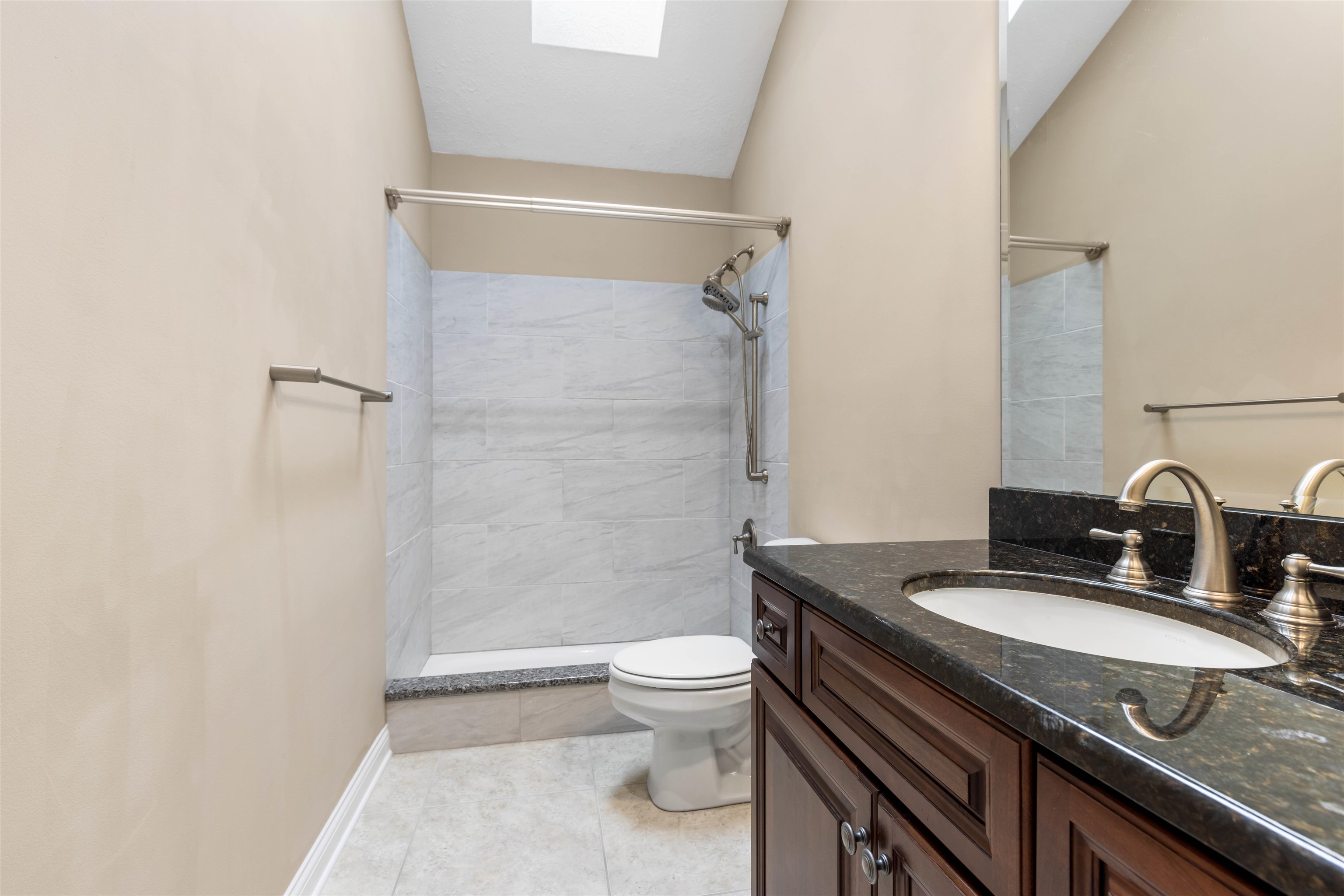 7105 West Ridge Lane Cherry Valley, IL 61016 - Photo 17 of 27 Gallery Image 17