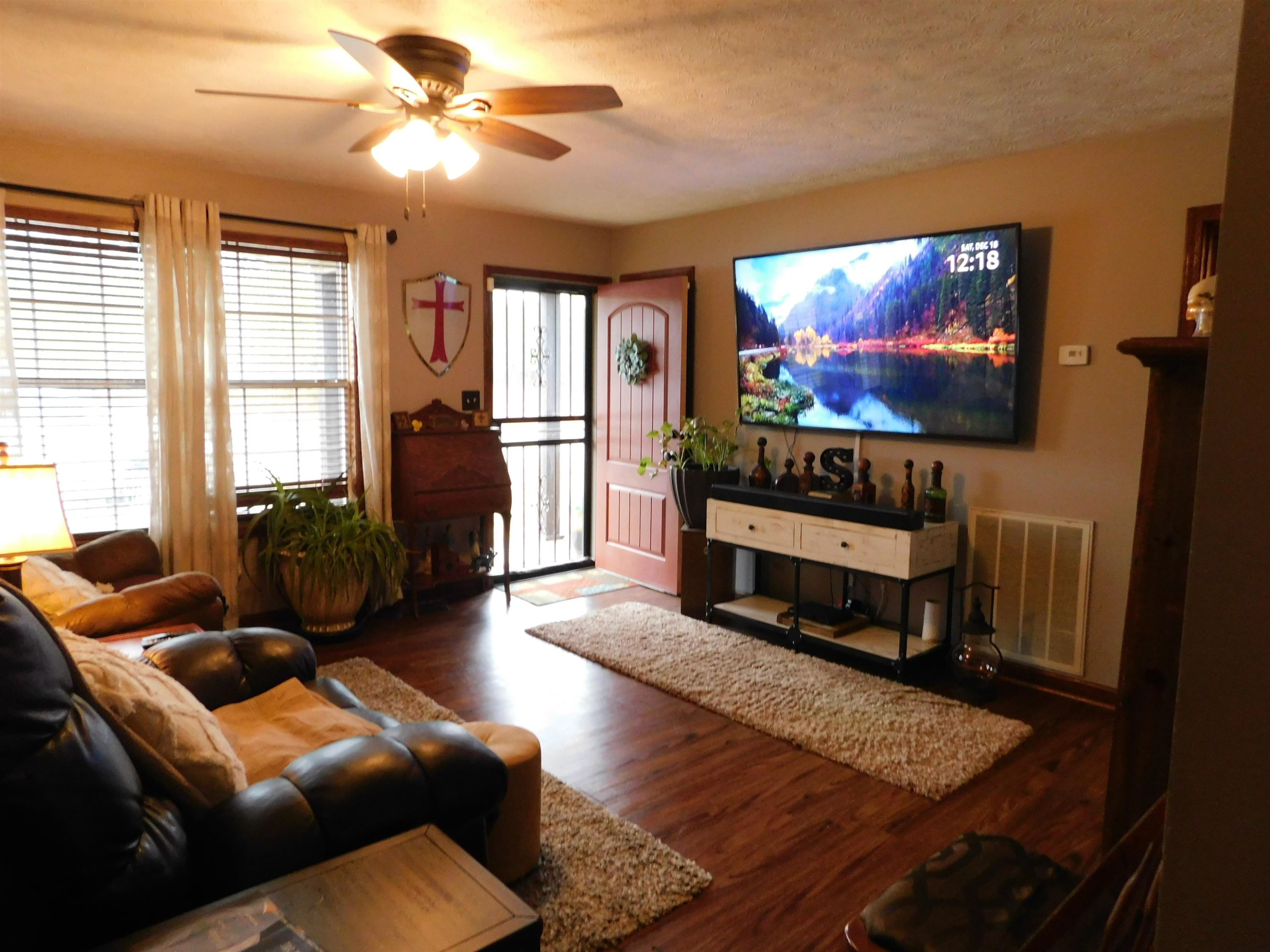 2821 Riverside Drive Jackson, TN 38301 - Photo 4 of 17 Photo 4