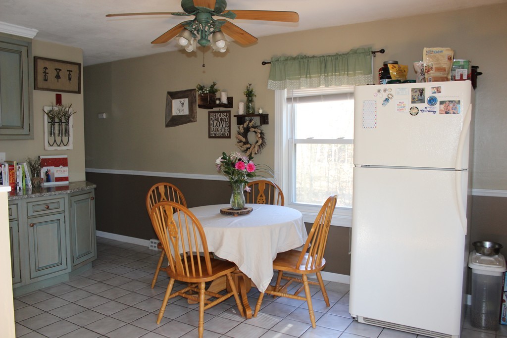 57 Fernbrook Road Northborough, MA 01532 - Photo 5 of 20 Gallery Image 5