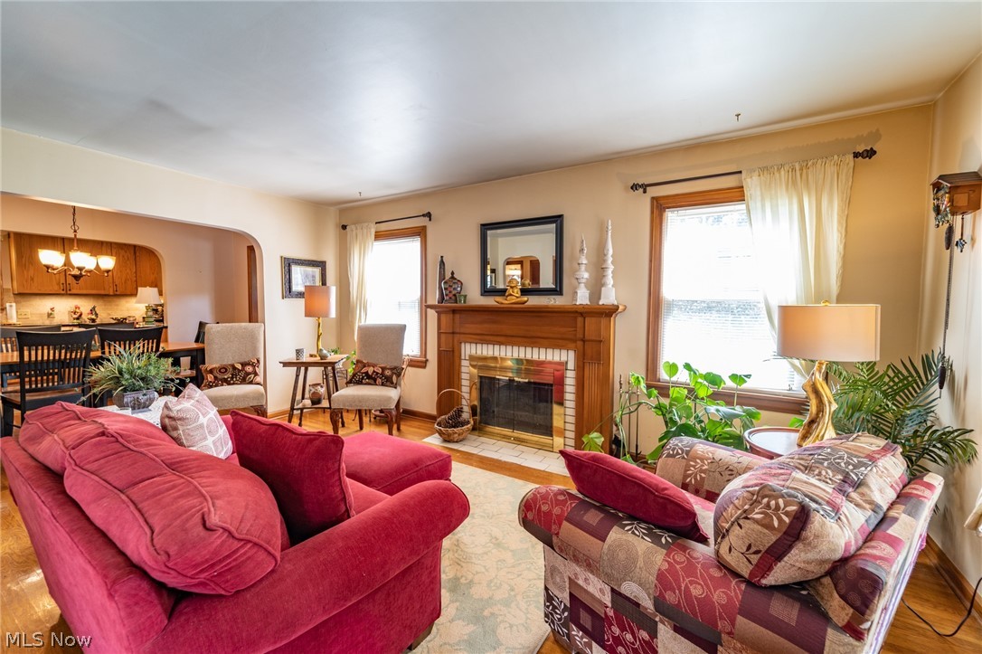 1230 Monument Road Northwest Canton, OH 44703 - Photo 5 of 10 Gallery Image 5