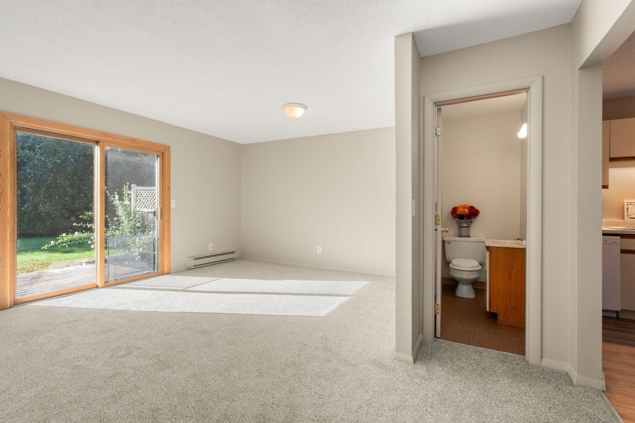 170 East Hadley Road, Unit 74 Amherst, MA 01002 - Photo 9 of 34 Gallery Image 9