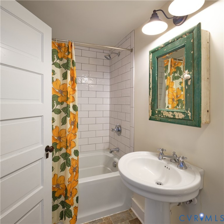 4970 Mt Landing Road Tappahannock, VA 22560 - Photo 26 of 51 Hallway bathroom with gorgeous subway tile