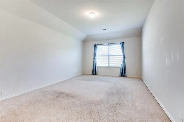 $2,000 | 1608 Castle Creek Drive, Little Elm, TX 75068