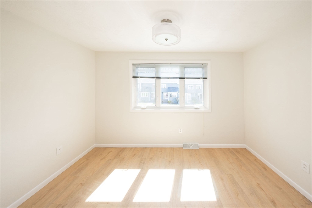 31 Blithewood Avenue, Unit 1201 Worcester, MA 01604 - Photo 13 of 32