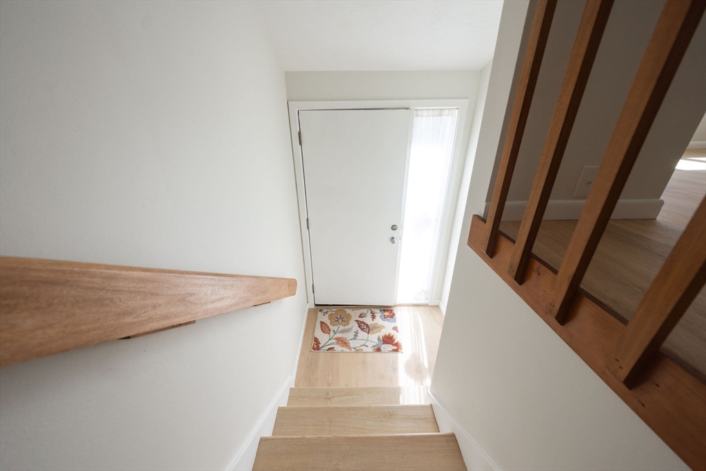 31 Blithewood Avenue, Unit 1201 Worcester, MA 01604 - Photo 3 of 32