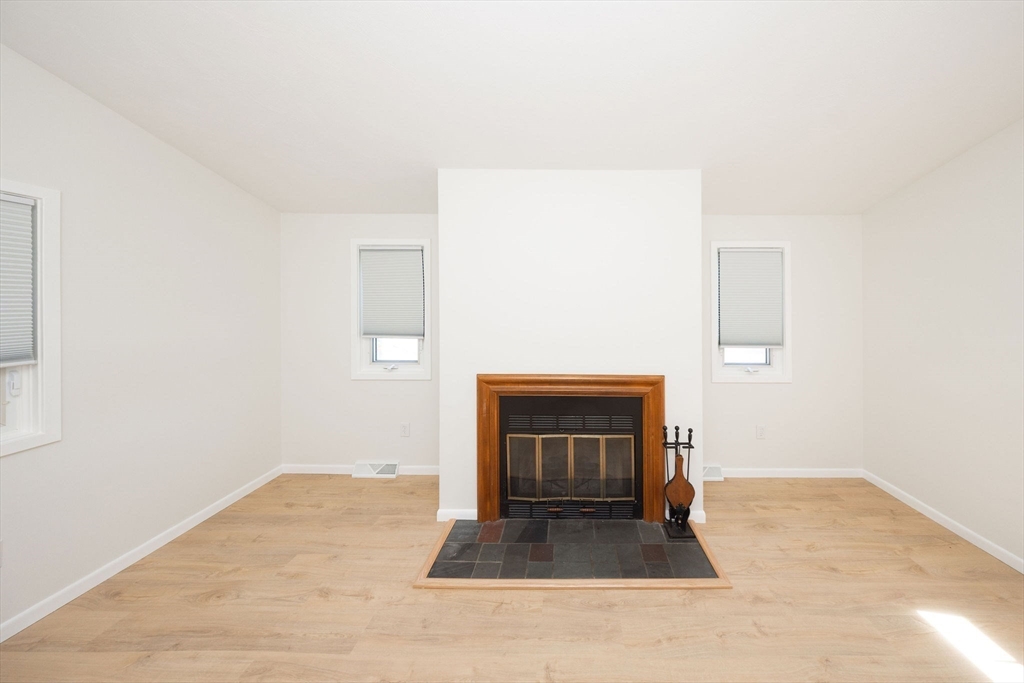 31 Blithewood Avenue, Unit 1201 Worcester, MA 01604 - Photo 4 of 32