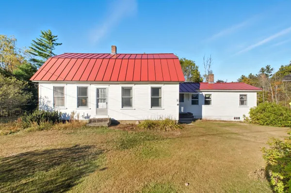 $269,000 | 70 Wild Ammonoosuc Road, Haverhill, NH 03785