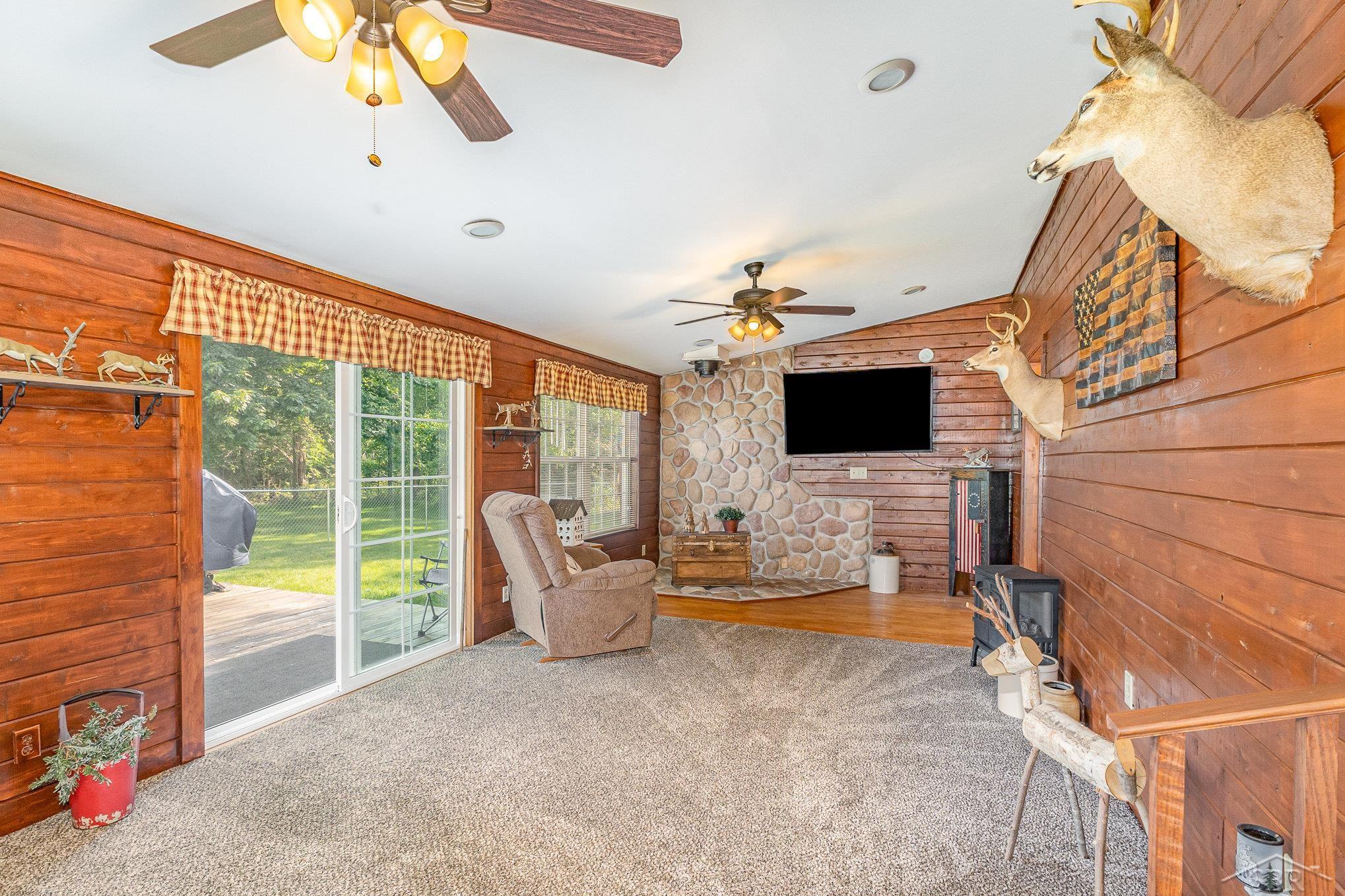17278 Roosevelt Road Hemlock, MI 48626 - Photo 10 of 23 Gallery Image 10