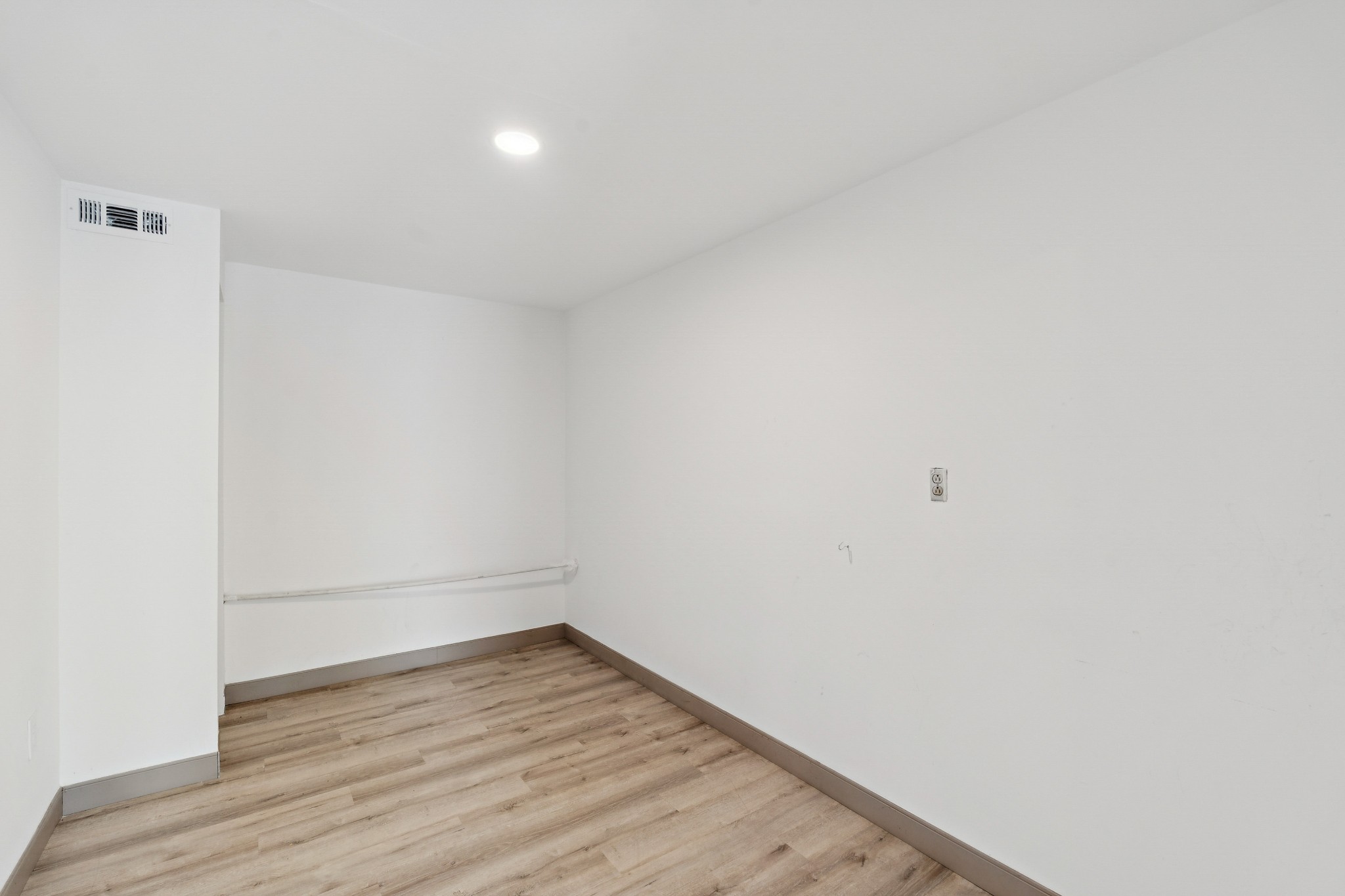 1205 Jacksons Hill Road Hermitage, TN 37076 - Photo 23 of 28 a view of an empty room