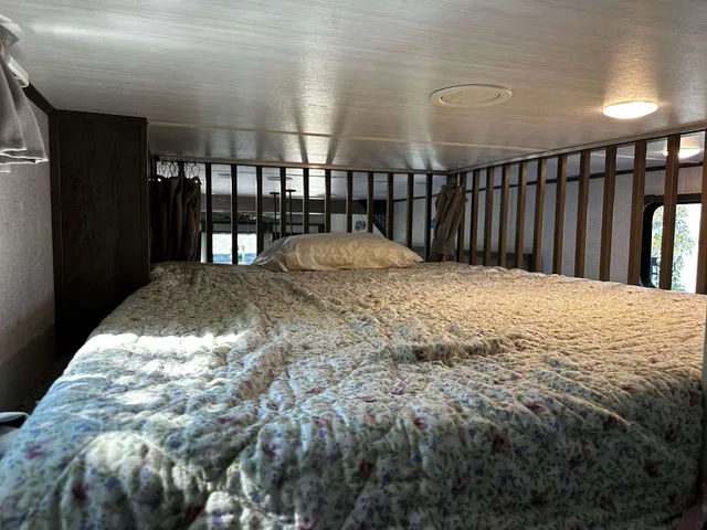 $279,900 | 78 Way Lane Extension, Bridport, VT 05734