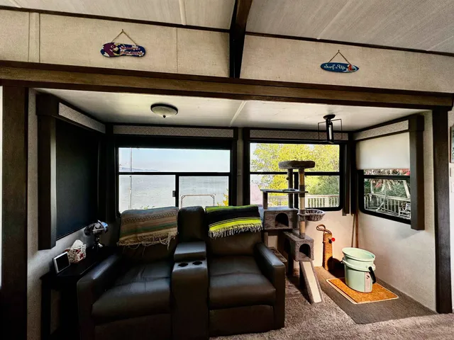 $279,900 | 78 Way Lane Extension, Bridport, VT 05734