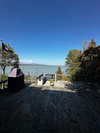 $269,900 | 78 Way Lane Extension, Bridport, VT 05734