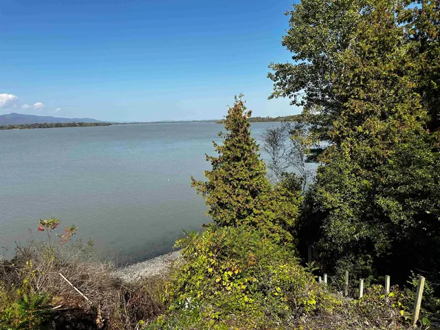 $279,900 | 78 Way Lane Extension, Bridport, VT 05734