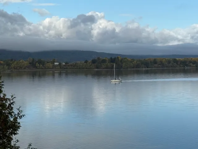 $279,900 | 78 Way Lane Extension, Bridport, VT 05734