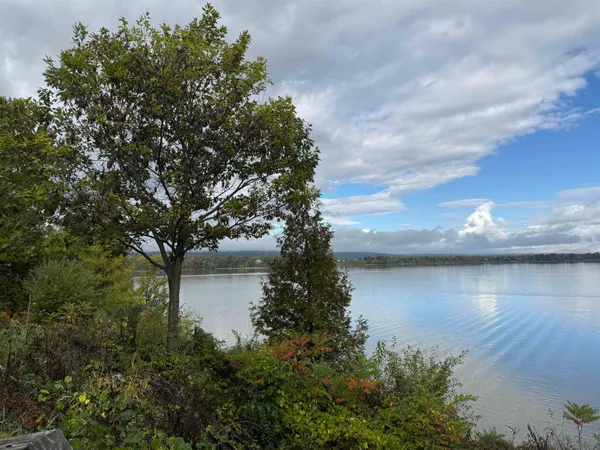 $269,900 | 78 Way Lane Extension, Bridport, VT 05734