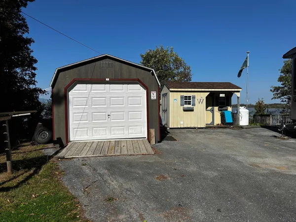 $269,900 | 78 Way Lane Extension, Bridport, VT 05734