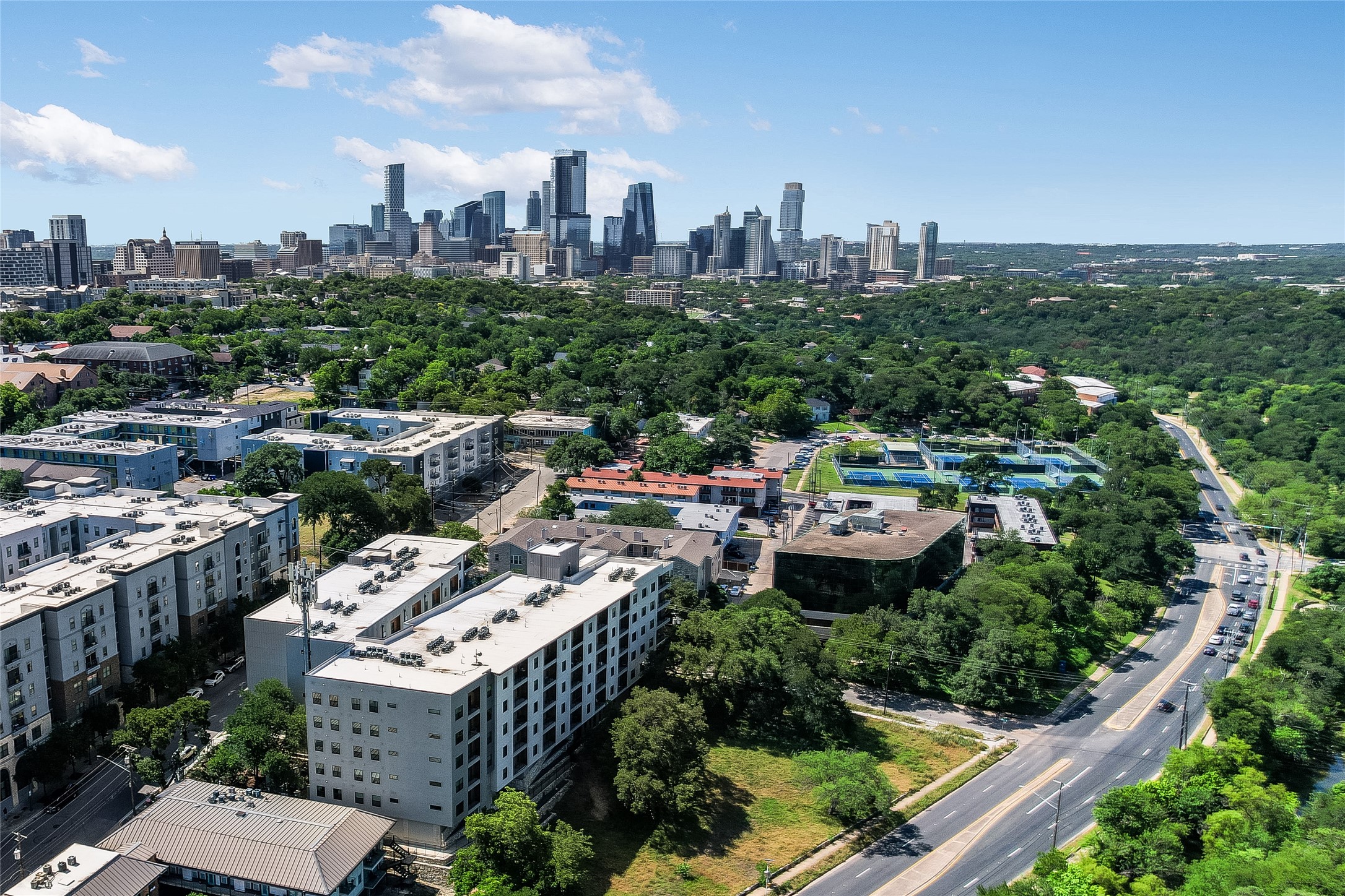2500 Longview Street, Unit 318 Austin, TX 78705 - Photo 36 of 39